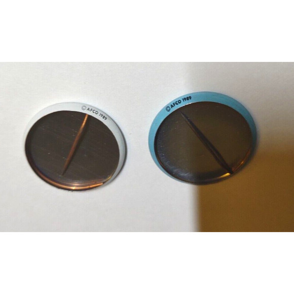 Batman Blue White Pinback Button Badge Pins Original 1989 Licensed Official Bat - Picture 2 of 3